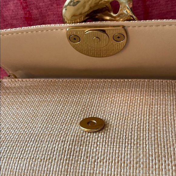 Ted Baker Beige Clutch with Gold Floral Clasp - Picture 8 of 13